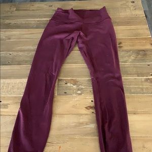Lululemon high rise Wunder Under in maroon